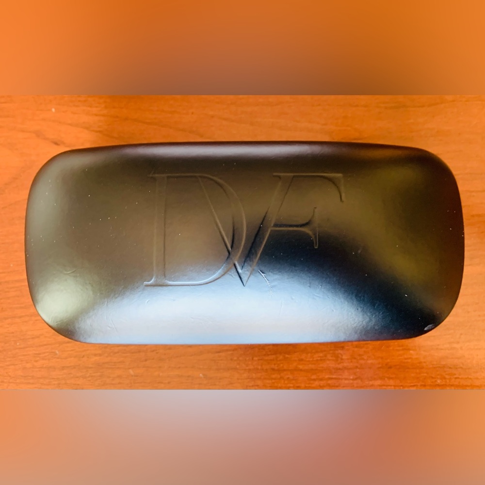 Diane Von Furstenberg black leather large size hard sunglasses case like new
